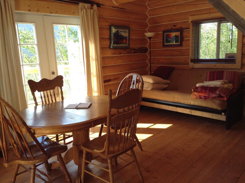 Cabins Over Crag Lake Carcross Bagian luar foto